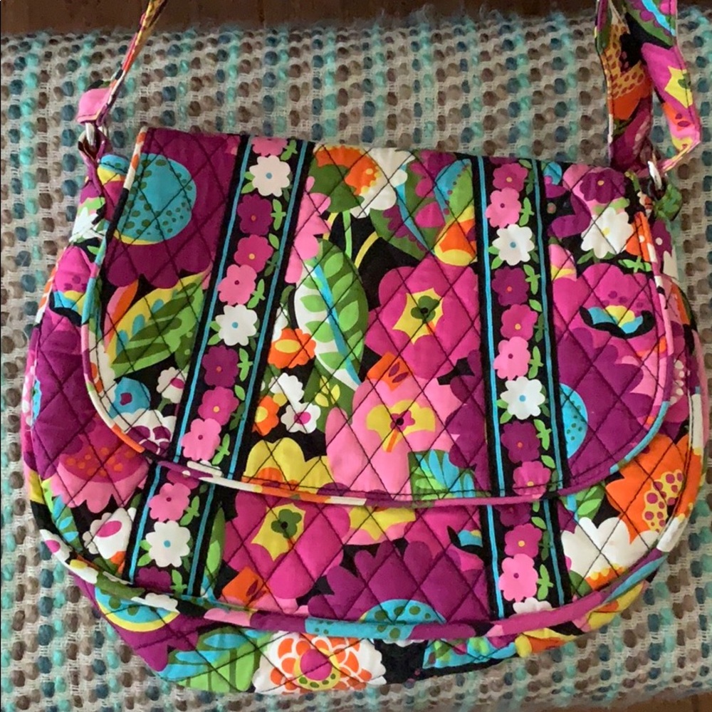 Vera Bradley bag in Viva La Bloom - Picture 2 of 7